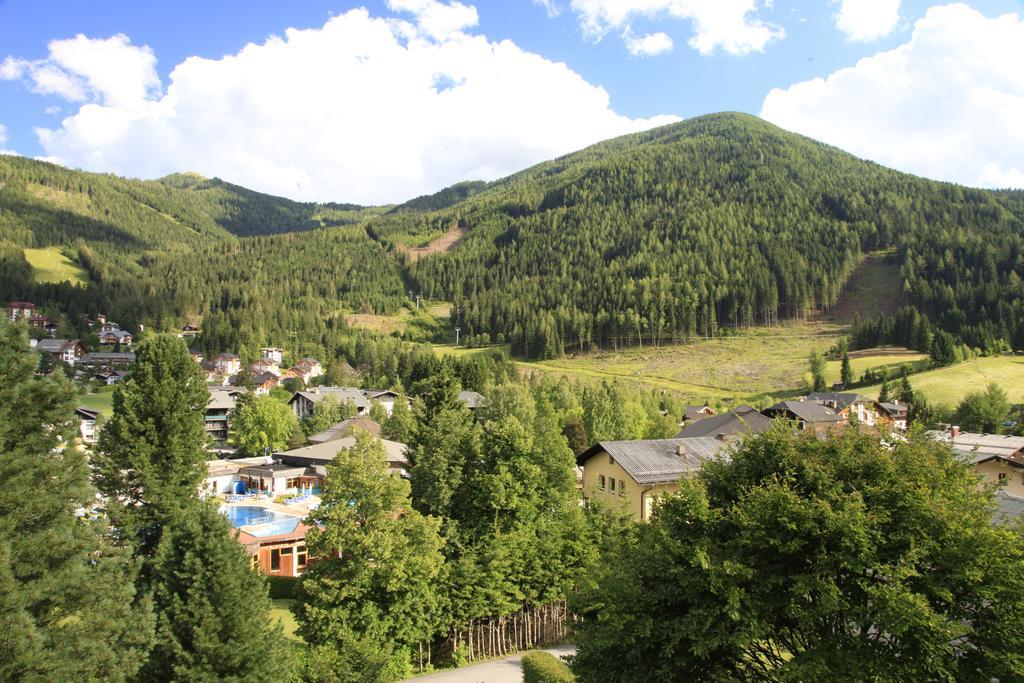 Gaestehaus Schusser An Der Therme Bed & Breakfast Bad Kleinkirchheim Dış mekan fotoğraf